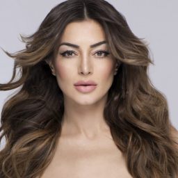 Iveta Mukuchyan eletta Next Top Model 2016