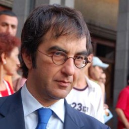 Atom Egoyan