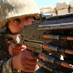 Nuove violazioni azere del cessate-il-fuoco in Nagorno-Karabakh