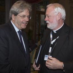 Passo indietro del Ministro Gentiloni sul Genocidio Armeno