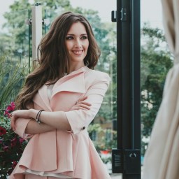 INTERVISTA e VIDEO: Kristina Mirzoyan, nuovo volto della bellezza armena